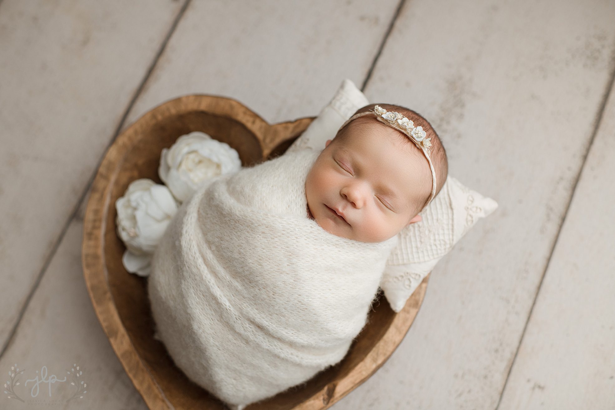 Erin Newborn (9 of 36).jpg